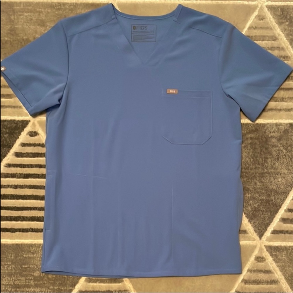 Figs Men's Ceil Blue Scrub Top